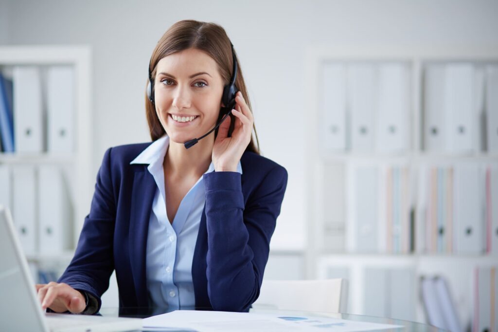 Customer representative assisting a customer on 1800 number
