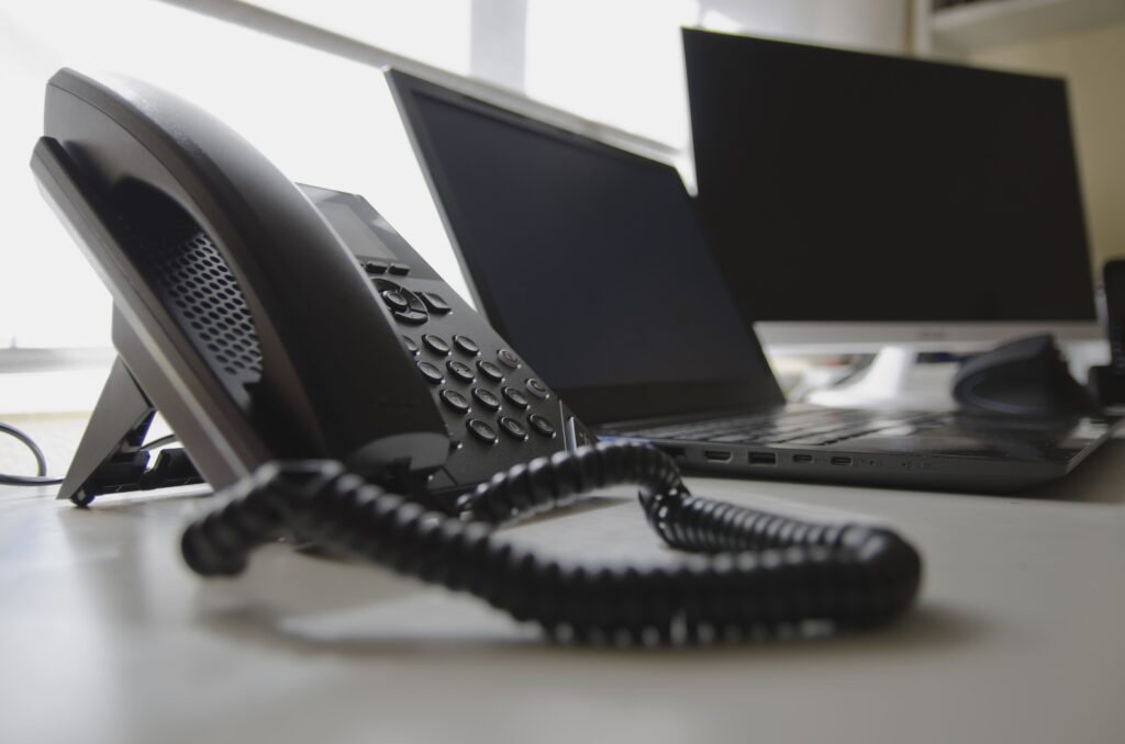 Phone system with 3CX hosted