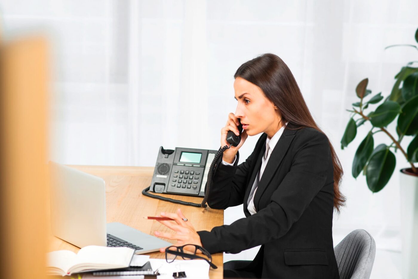 Shared Call Appearance in 3CX: What It Is and How to Set It Up